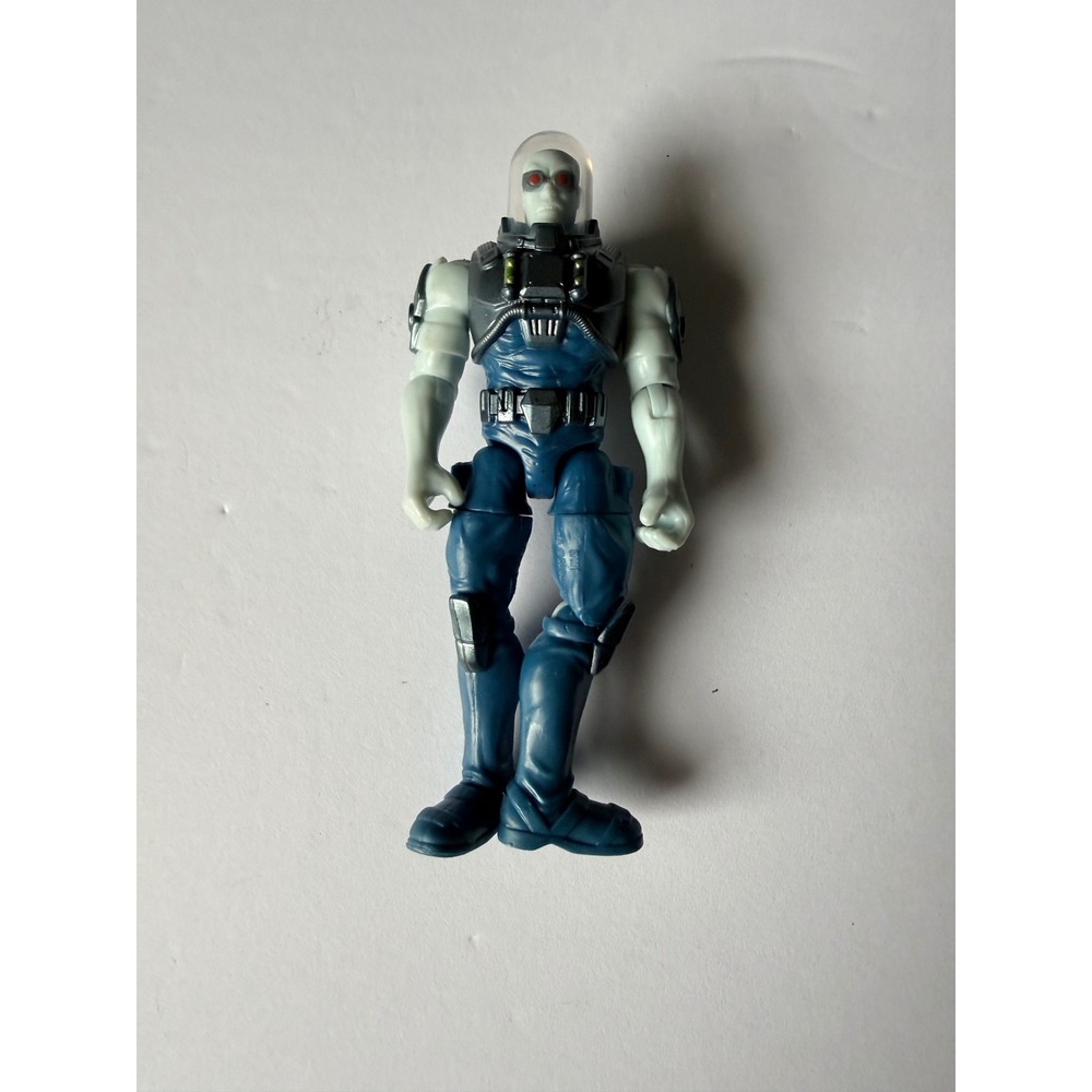 DC‎ Comics Batman Mr Freeze Action Figure Blue Grey Suit 11103FWS 4 Inch